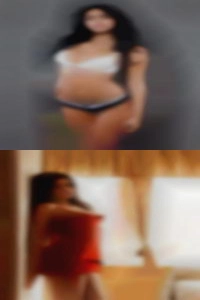 Girls showing Pinehurst their whole pussy
